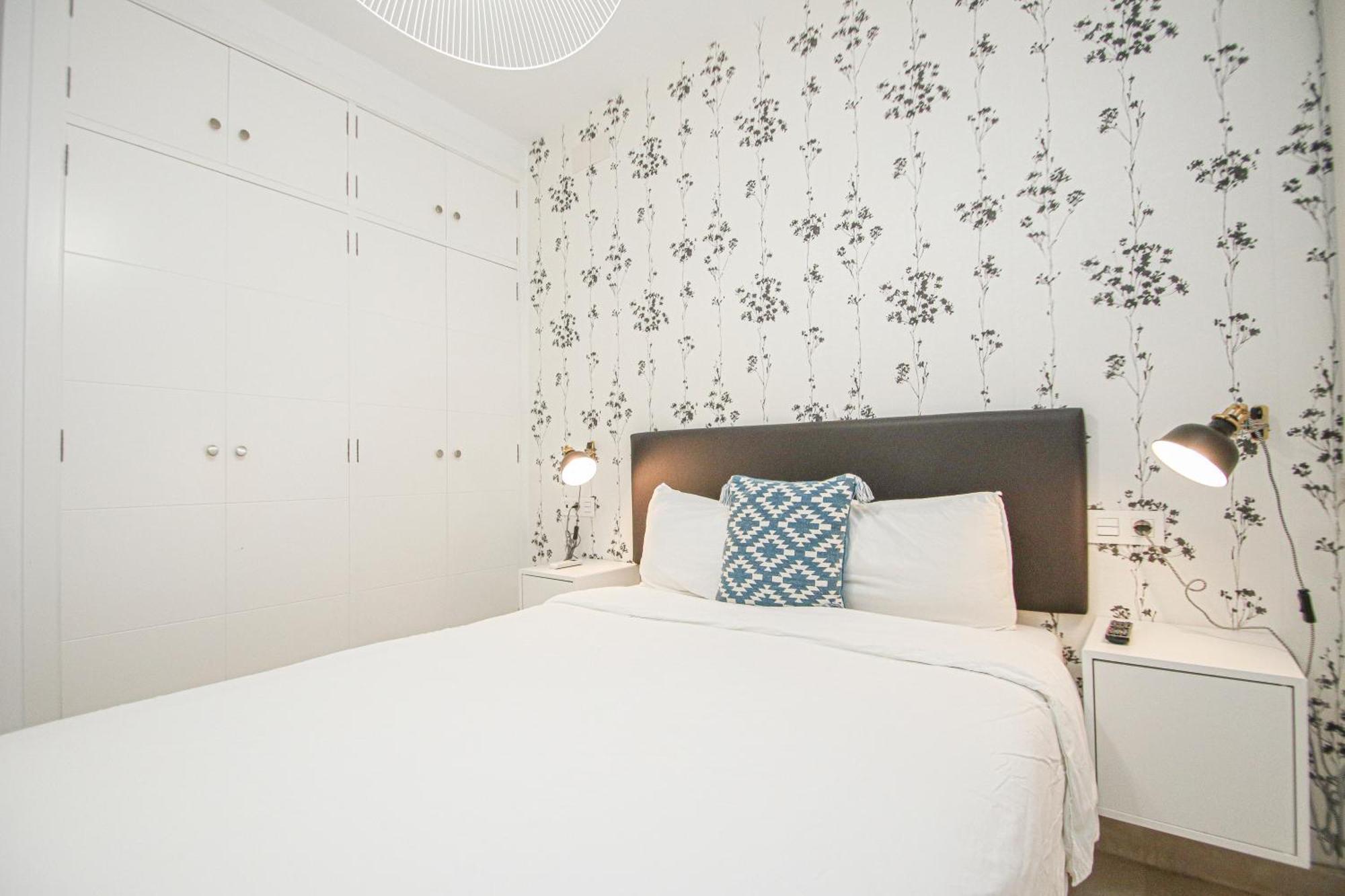 Charming Apt In The Center - 10M Walk Isla Magica 塞维利亚 外观 照片