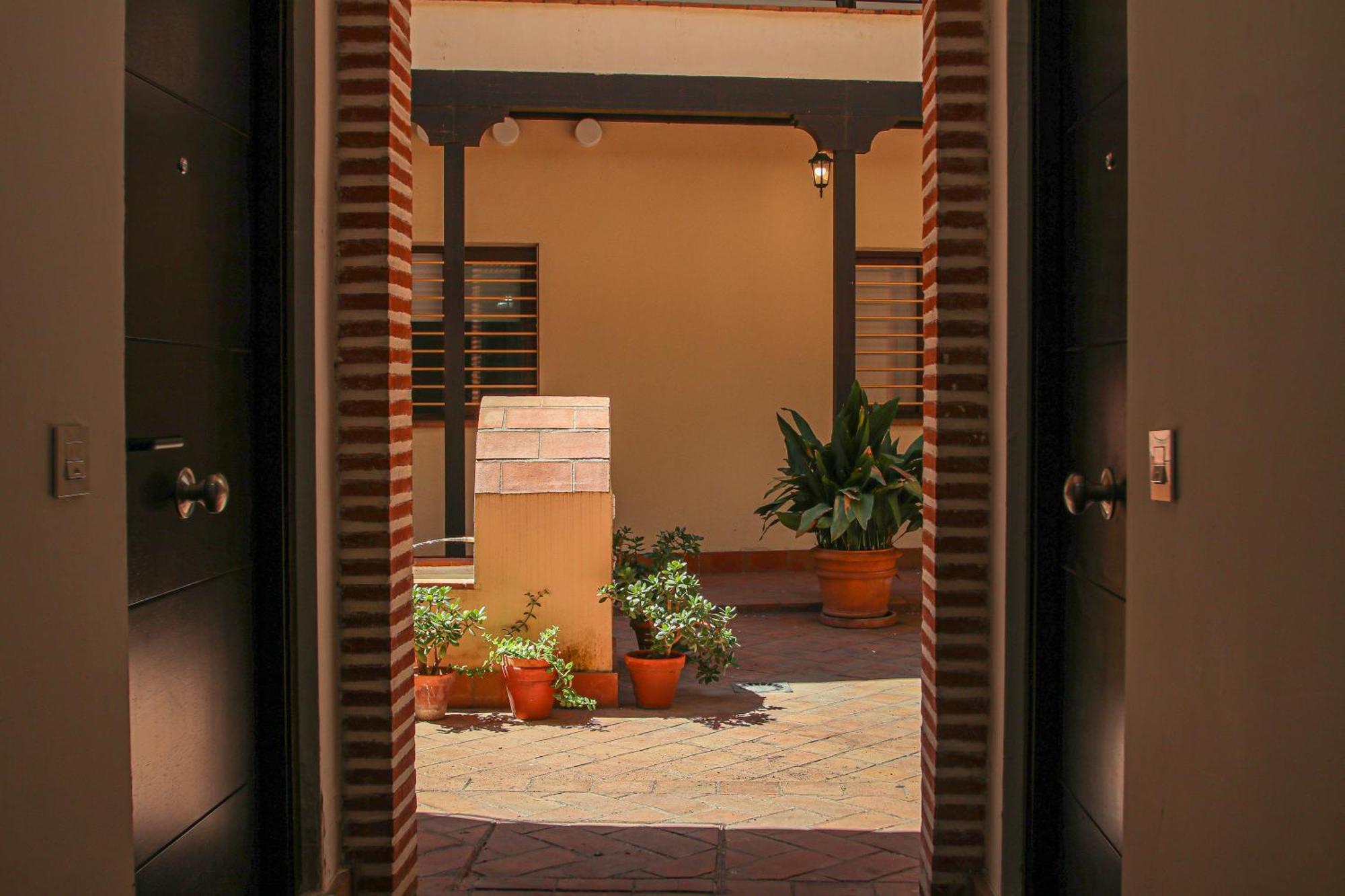 Charming Apt In The Center - 10M Walk Isla Magica 塞维利亚 外观 照片